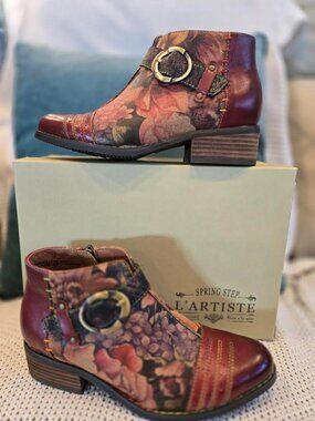 L'Artiste Georgiana Bootie Rose Red/Multi Size 37 (US 6.5/7)